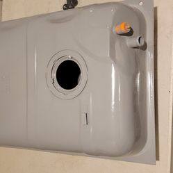 87-90 Jeep Wrangler fuel tank 15 gallons