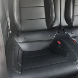 Premium Rear Seats Gt