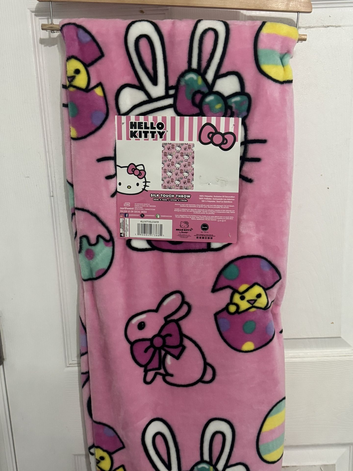 NWT Hello Kitty Easter Plush Silk Touch Throw Blanket 50 x 70" Pink Bunny