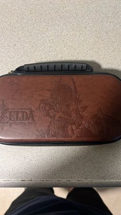 Nintendo switch: legend of Zelda case