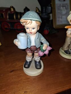 Vintage Hummel