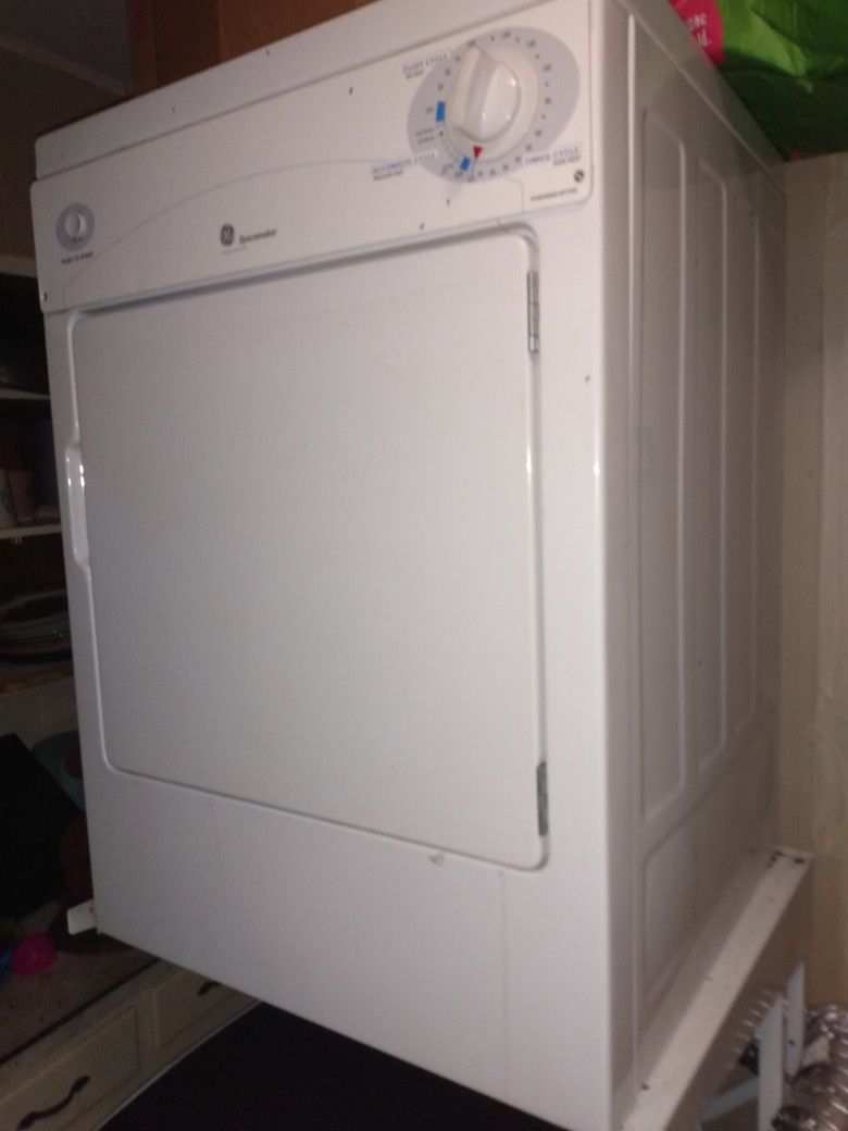 Spacemaker Washer And Dryer
