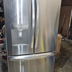 LG French doors refrigerator.