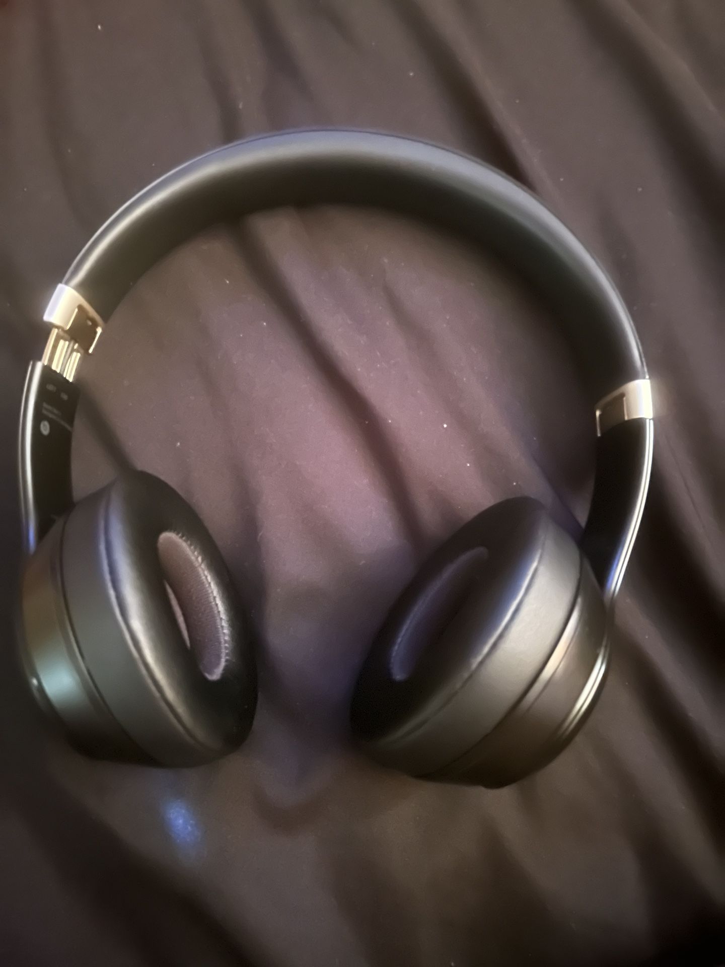 Beats Solo 4