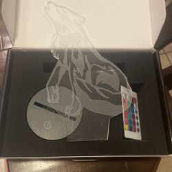 Wolf 3-D Lamp