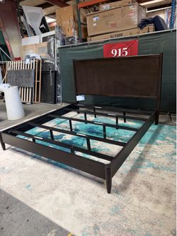 King Bed Frame NEW Free Delivery 🚚