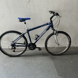 BICYCLE CANNONDALE 24 SPEED SIZE 26 BRAND NEW