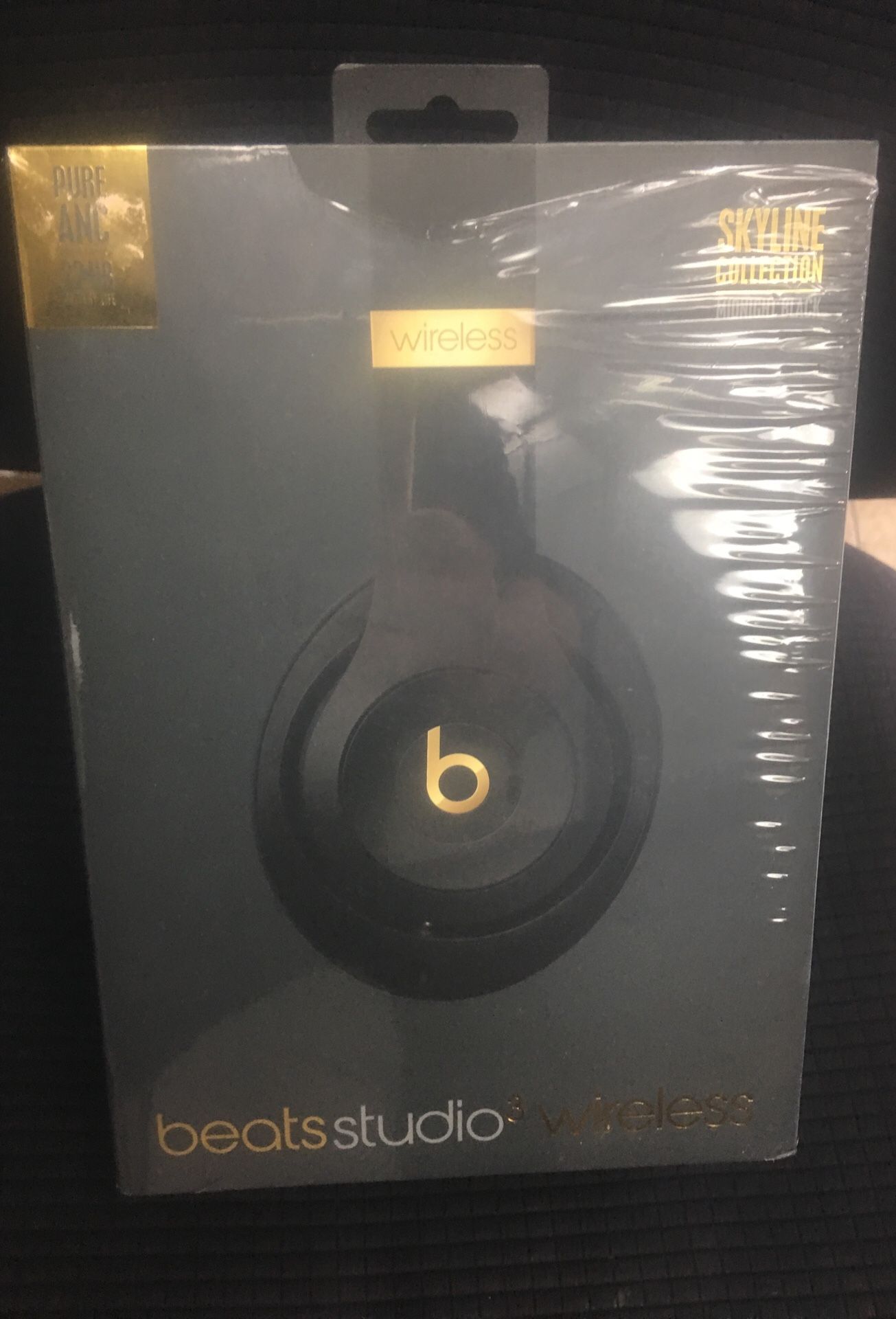 Beats studio 3 wireless headphones in sealed box