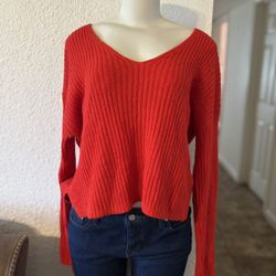 Women’s Xl Knit Sweater  (short)