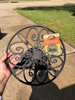 NEW Hose Hanger