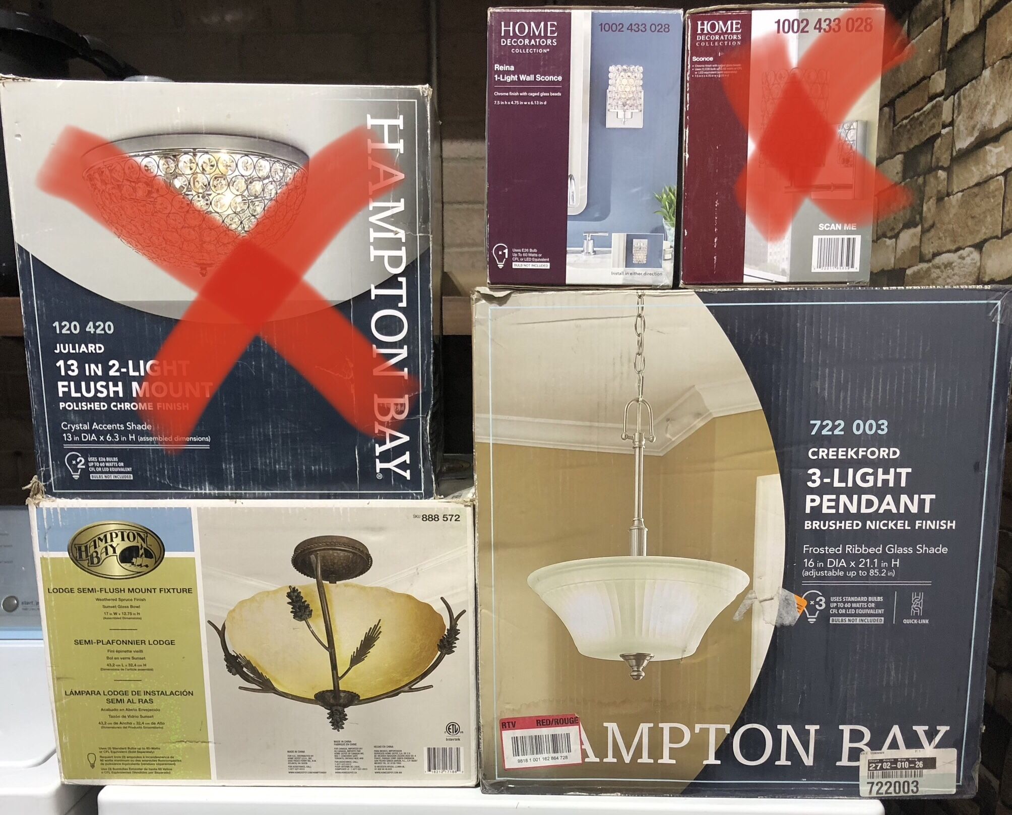 Lamparas de baño $35 dlls cada uno Candelabros $45 cada uno Foto numero 3 $ 15 dlls cada uno Lamparas para exterior $20 dlls cada uno