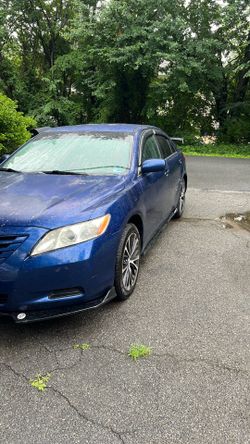 Toyota Camry  azul