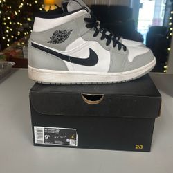 9.5 Air Jordan 1 mid 