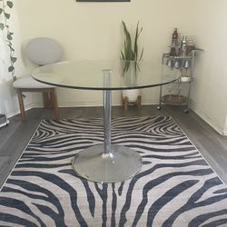 Glass Tulip Dinning Table