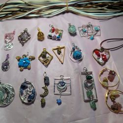 Custom Stone Jewelry 