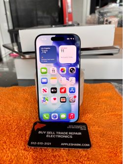 iPhone 17 256GB Unlocked to any carrier! 90 Day warranty! We offer financing.