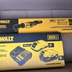 Brand New DEWALT 20V Ratchet + 4Ah & 5Ah Battery Kit