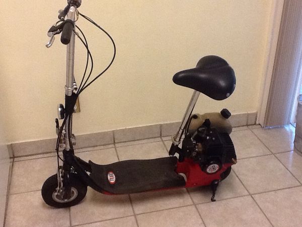 Mosquito Tiger scooter 40cc for Sale in Stockton, CA - OfferUp