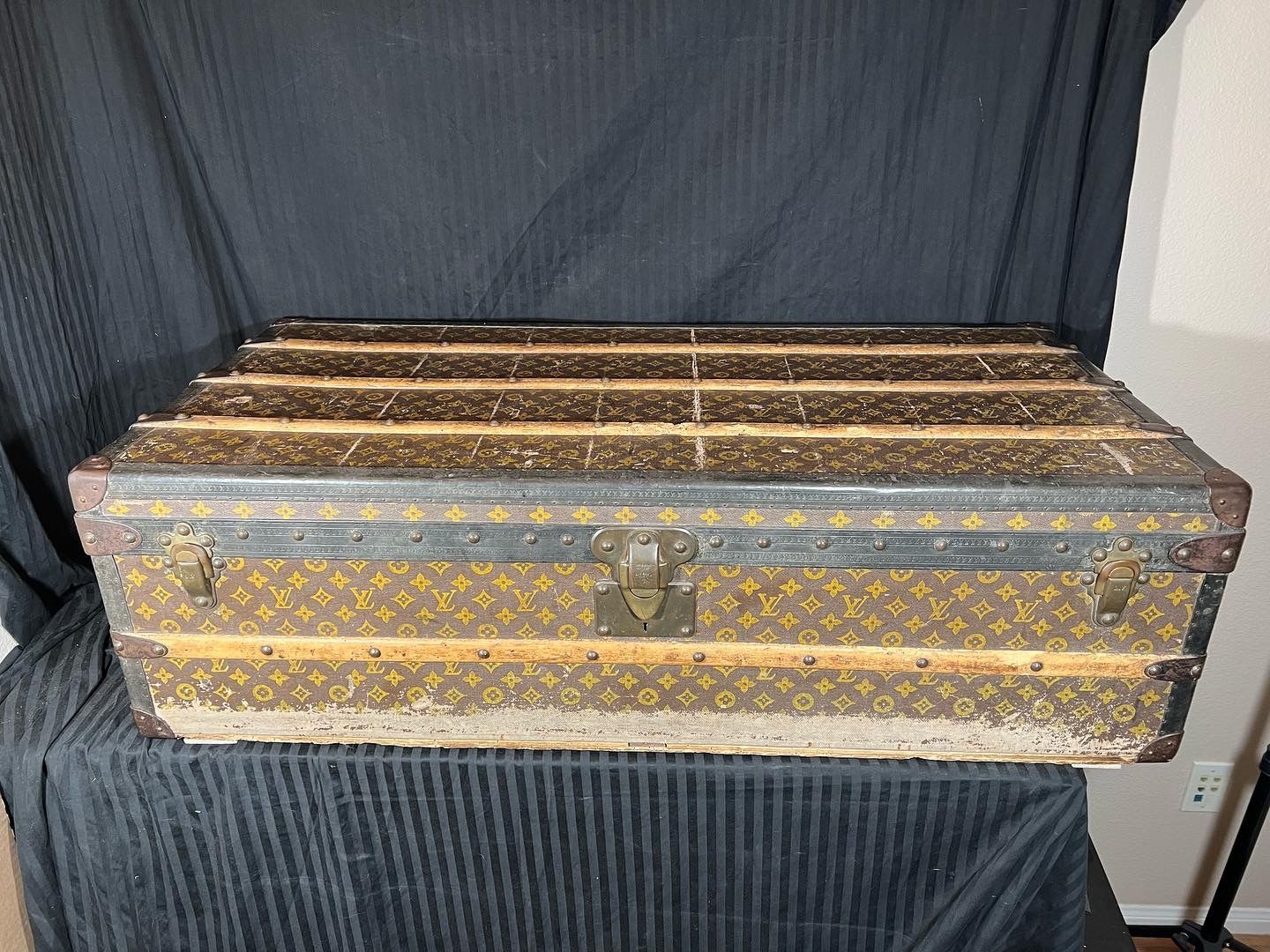 Louis Vuitton Large Monogram Steamer Trunk Antique 1900s