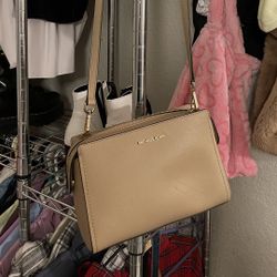 Michael Kors Crossbody Purse