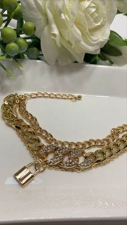 European Style Multilayer Pendant Crystal Chunky Chian Bracelet, Gold Color