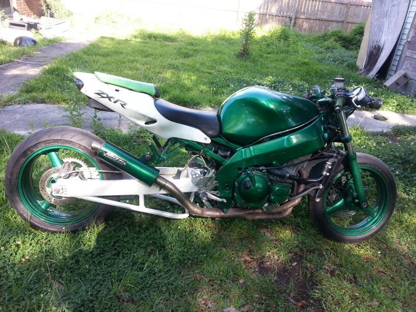 CUSTOM 1998 ZX9R & 1999 CBR919RR for Sale in Houston, TX - OfferUp