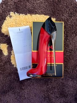 Carolina Herrera good girl perfume