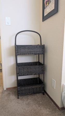 Storage tower