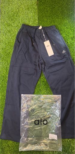Alo pants