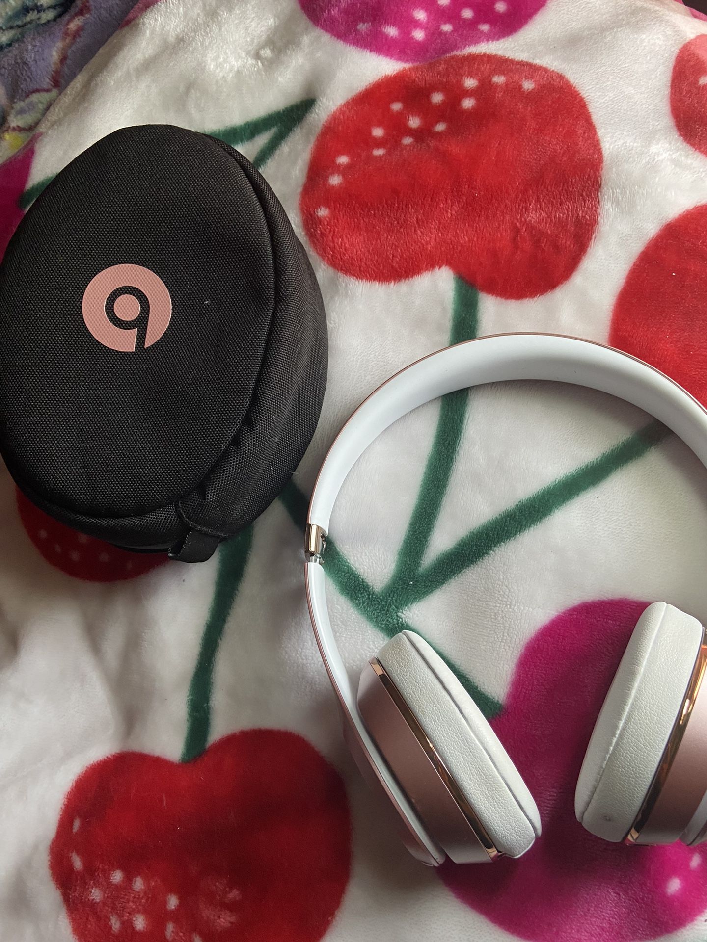 Rose Gold Beats