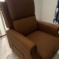 Reclining Lounge Chair with Foot Rest for home or office 