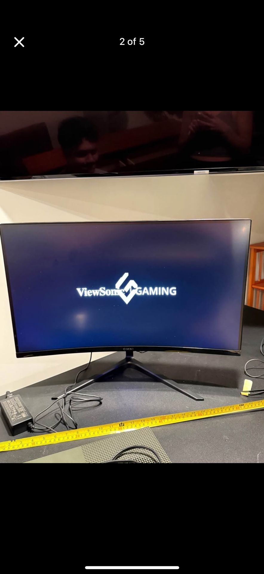 OMNI Curved Gaming Monitor