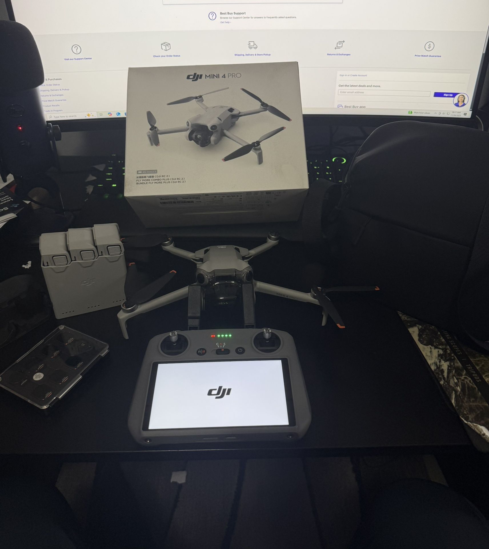 DJI Mini 4 Pro Fly More Combo