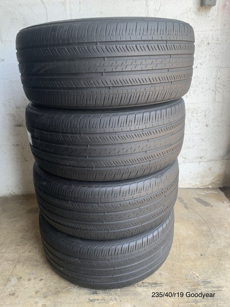 235/40/r19 Goodyear ALL FOUR (4) TIRES