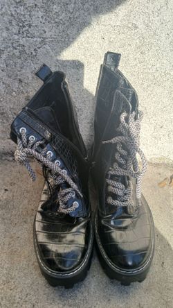 Zara Croc Print Platform Ankle Boots size 8