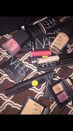 Make up NARS , Victoria Secret Percumes , Beauty Blenders
