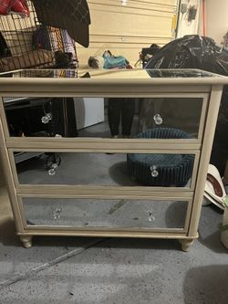 Chest Of drawers.
