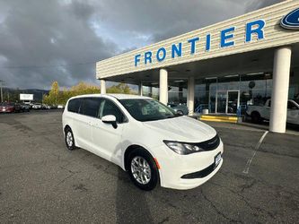 2023 Chrysler Voyager