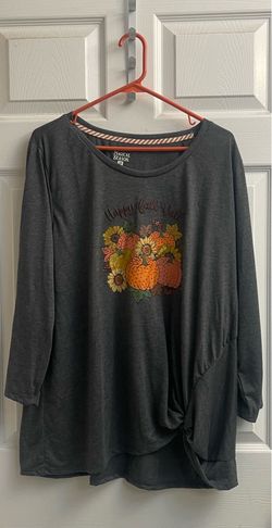 Brand new Ladies dark gray “Happy Fall” light sweater size 3X