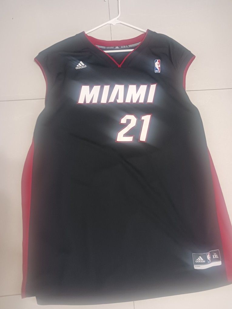 Miami Heat Jersey #21 / Hassan Whiteside