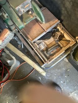 Tile saw