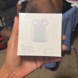 AirPods