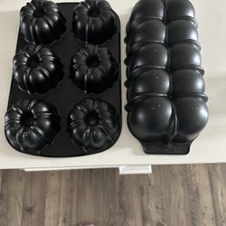 Two Baking Pans For Decorative Cakes