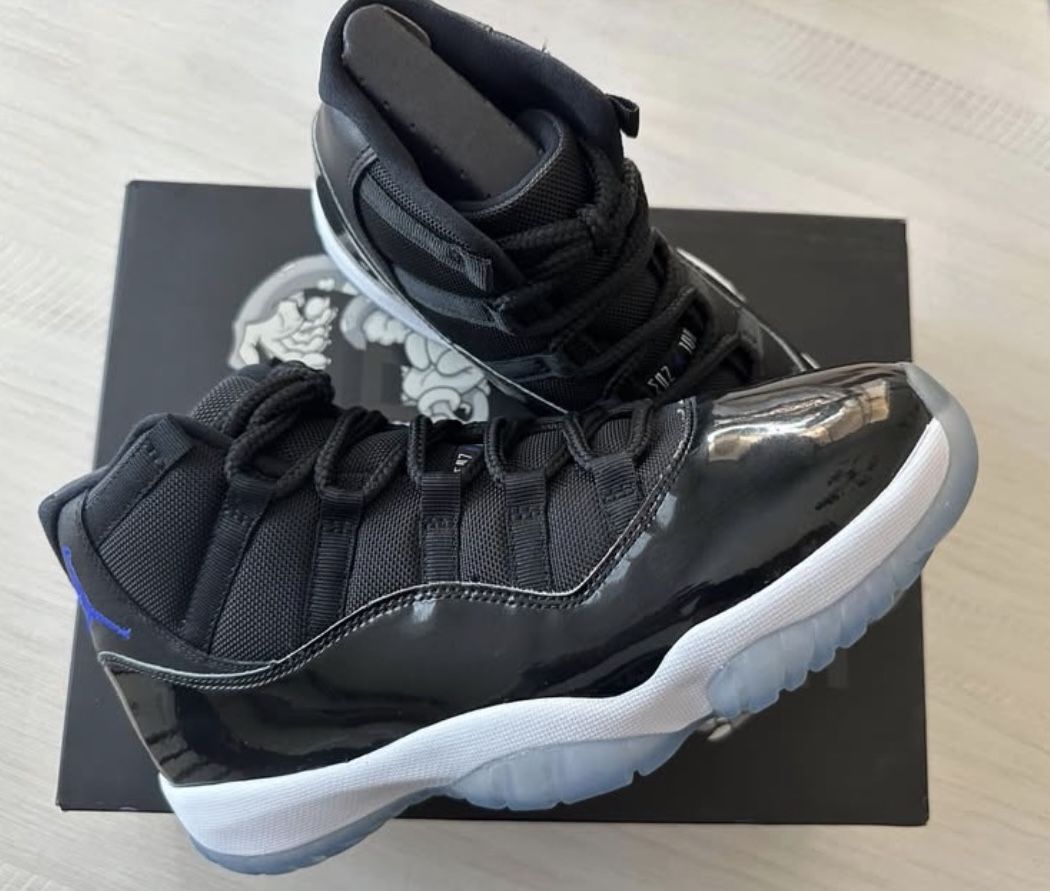Jordan 11 (Space Jams) 2016 Release