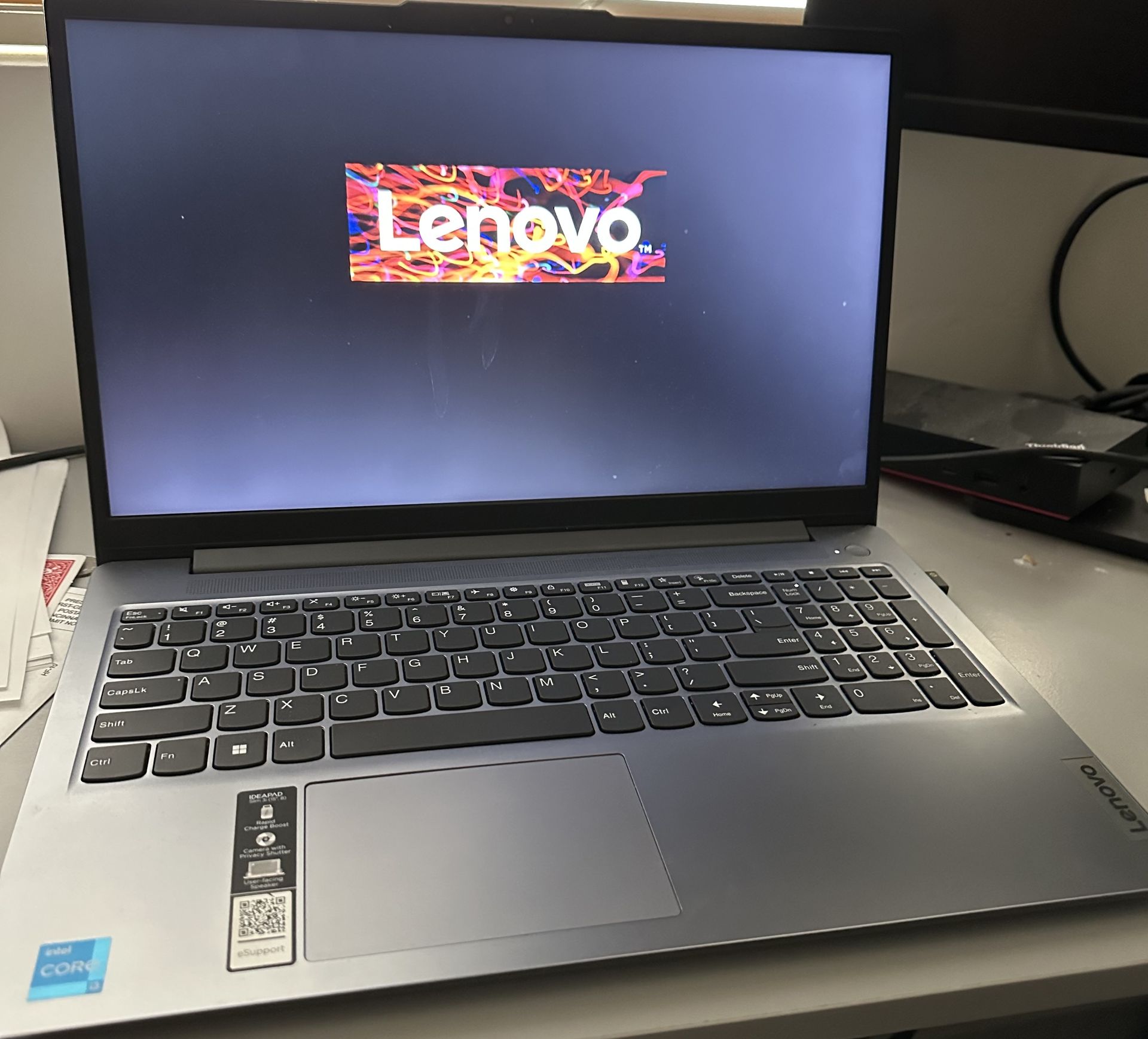 Lenovo IdeaPad Slim 3 15IAN8 - Space Gray