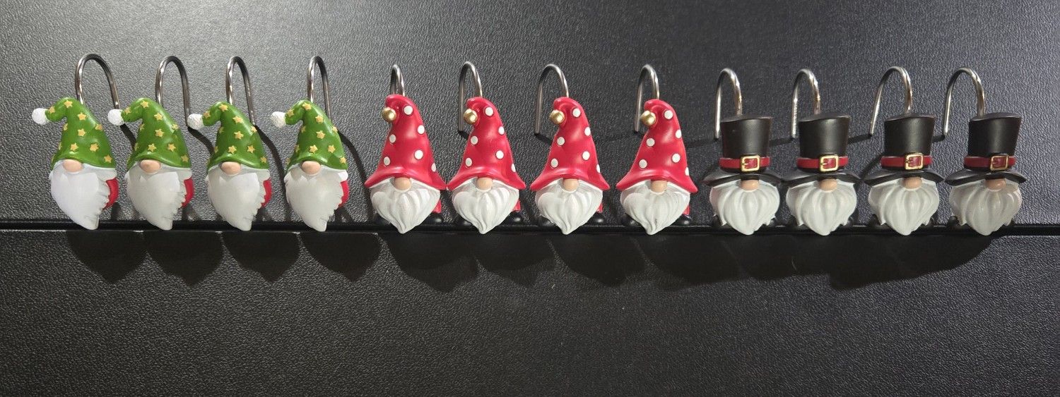Christmas Gnome Shower Hooks
