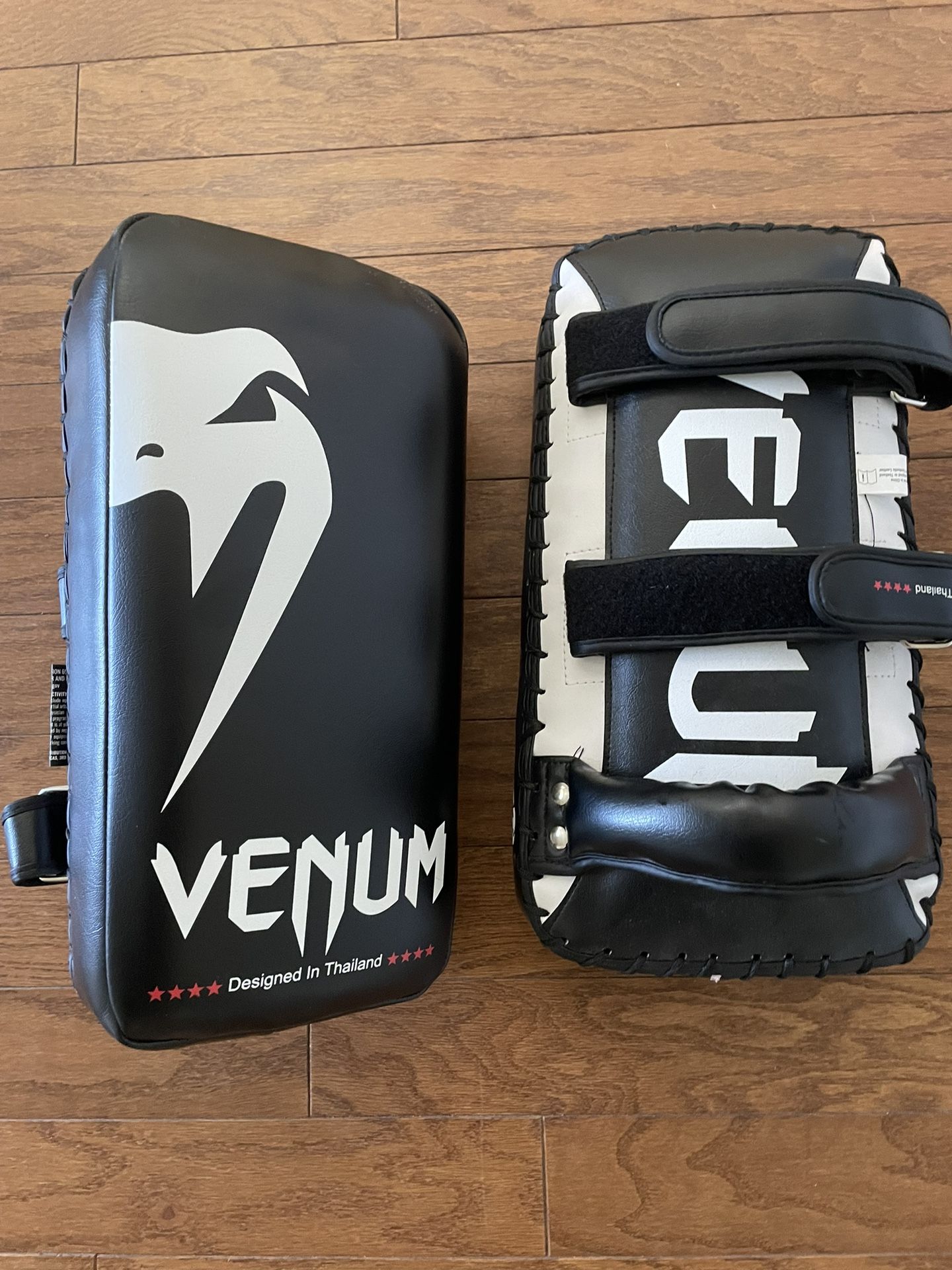 Venum Muay Thai Pads