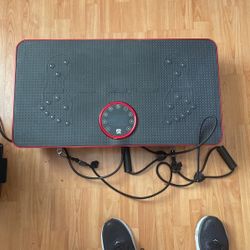 Máquina Vibradora / Vibrating Machine 