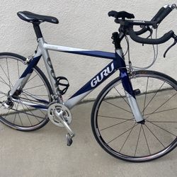 Guru Ventus Triathlon Bike 