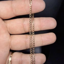 10k gold mini Cuban bracelet 7” for the ladies